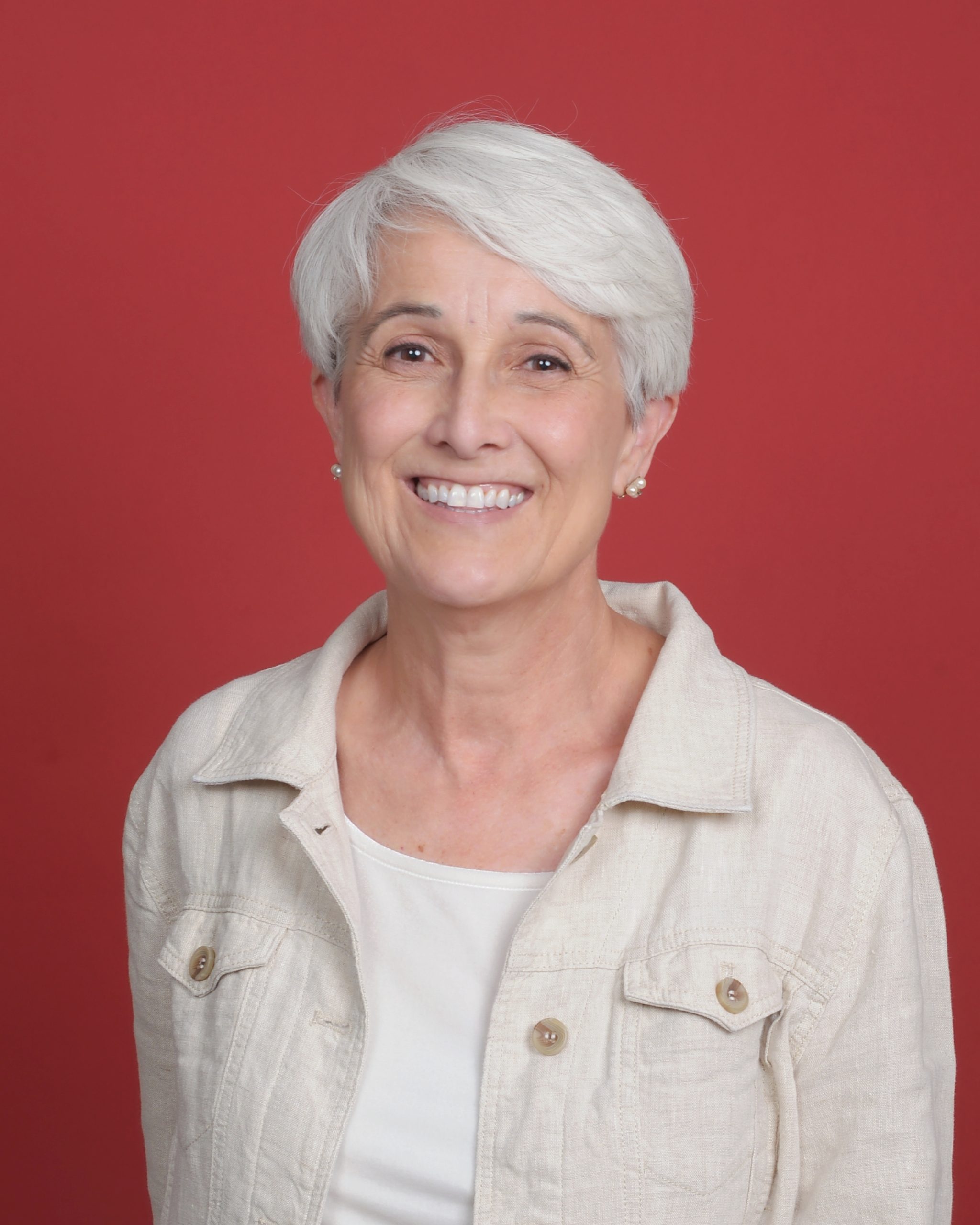 Portrait of Lisa Santos, Business Development Manager at LECGI, Inc.